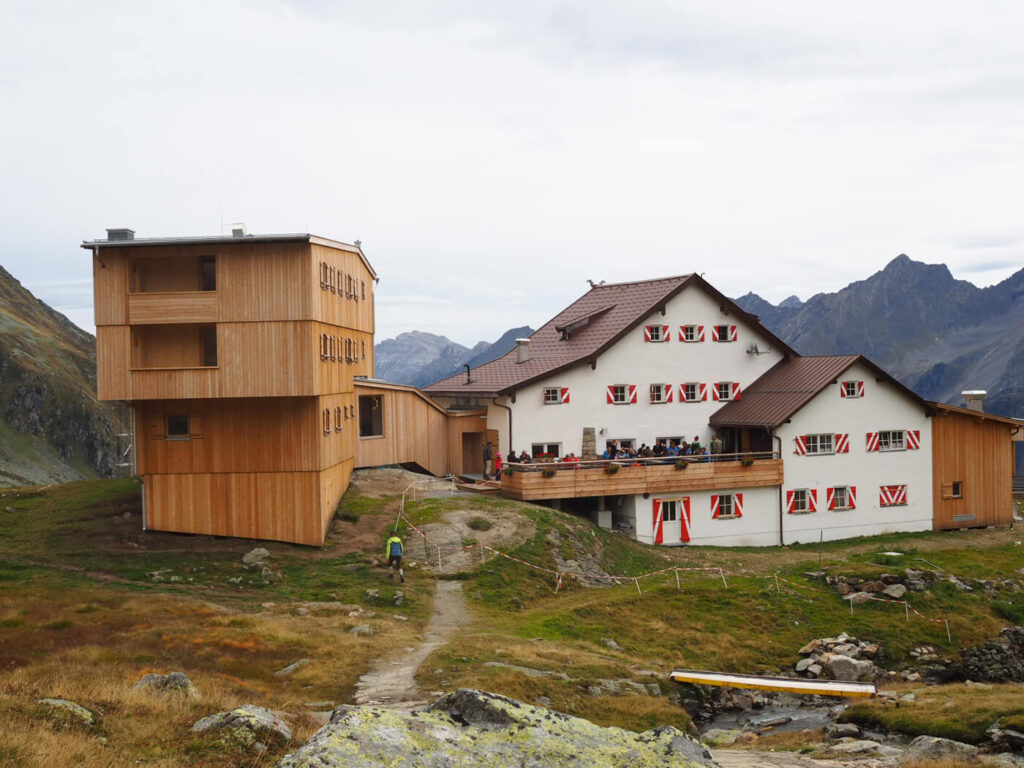 Neue Regensbuger Hütte | alpinonline
